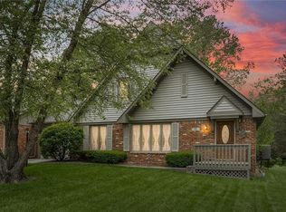 32 Rogers Rd, Carmel, IN 46032