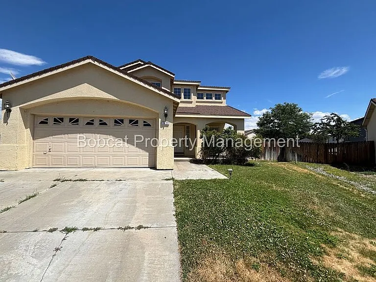 1477 Ridge Point Dr — Photo 1