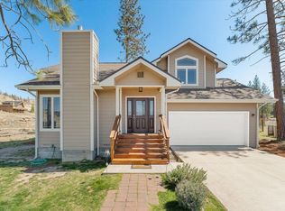 17520 Marmot Rd, Weed, CA 96094