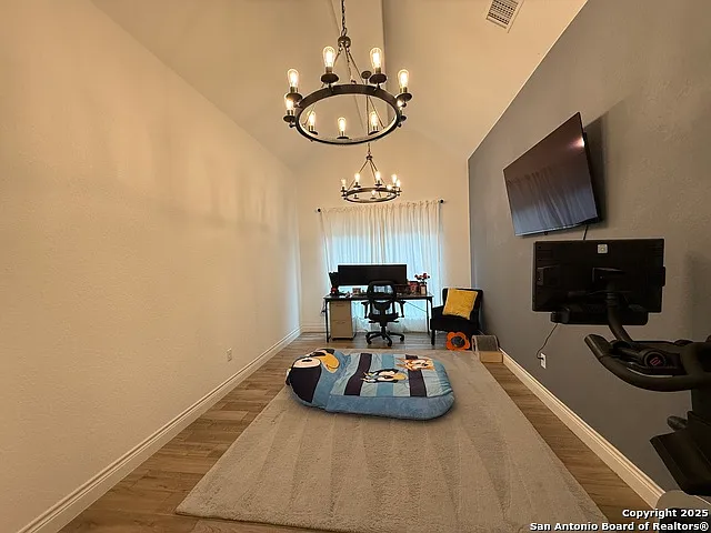 2216 Prado Dr — Photo 31