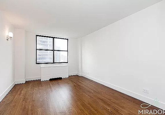 4th image of 330 E 39th St APT 10C