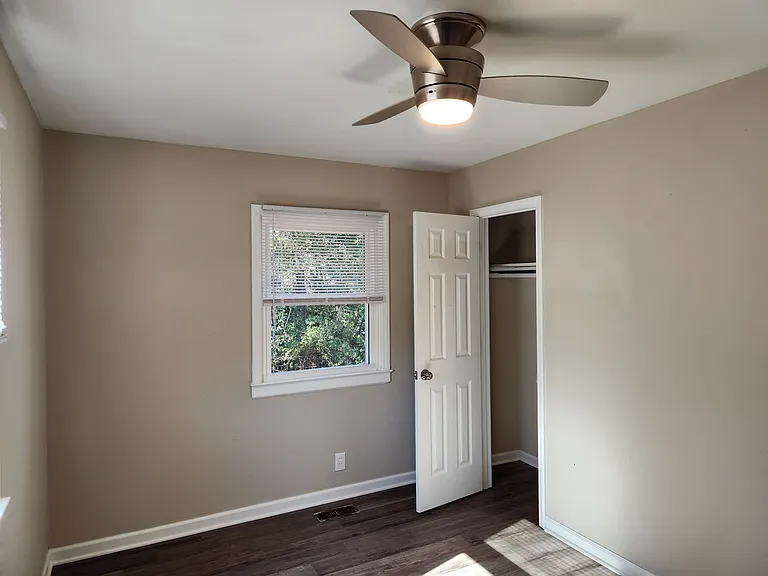 120 Chadwick Ave — Photo 36