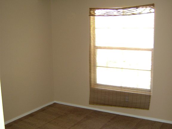 5th image of 8027 Teresita Ave