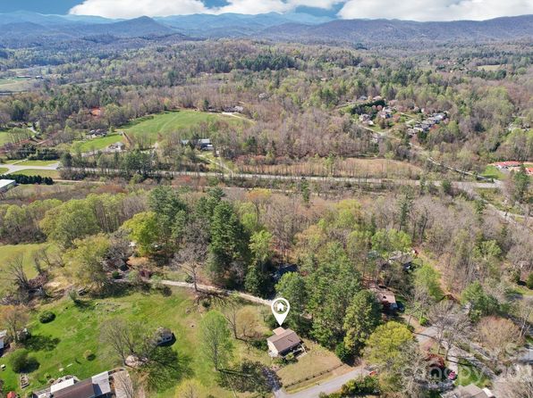 45 Armstrong Rd, Etowah, NC 28729