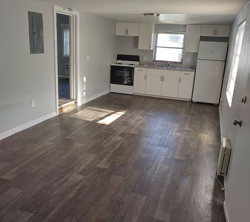 1st image of 4611 N Hubert Ave Unit 6