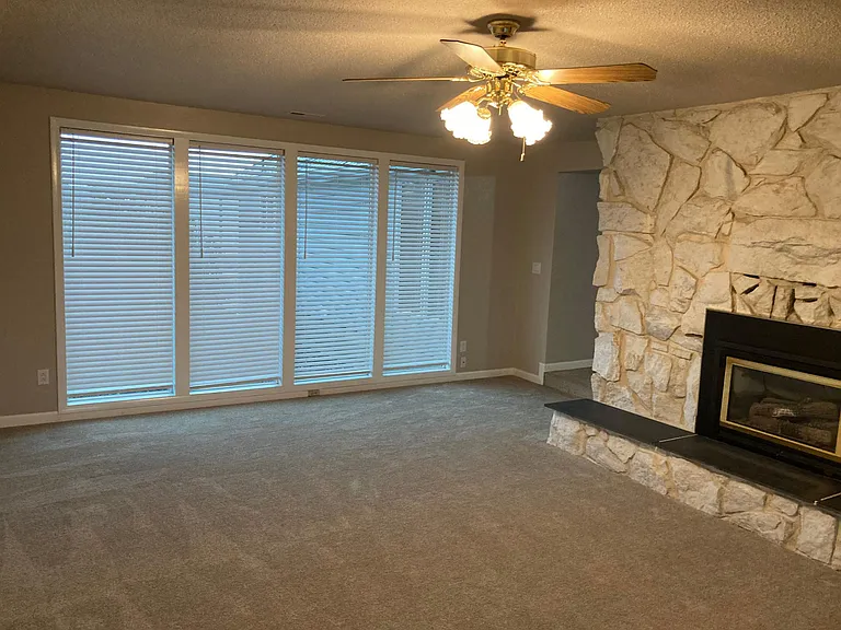 10188 Cherry Ln — Photo 11