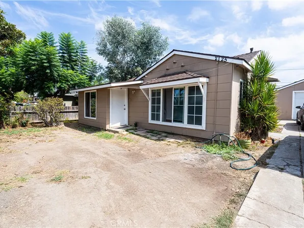2125 Rousselle St, Santa Ana, CA 92707