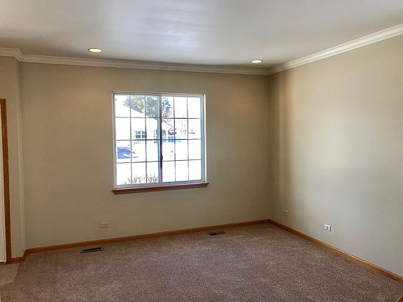 4th image of 1409 Cottonwood Dr