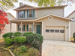 808 Olde Pioneer Trl APT 195, Knoxville, TN 37923