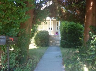 3021 24th Ave W, Seattle, WA 98199