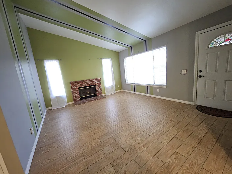12505 Sunbird Ln — Photo 7