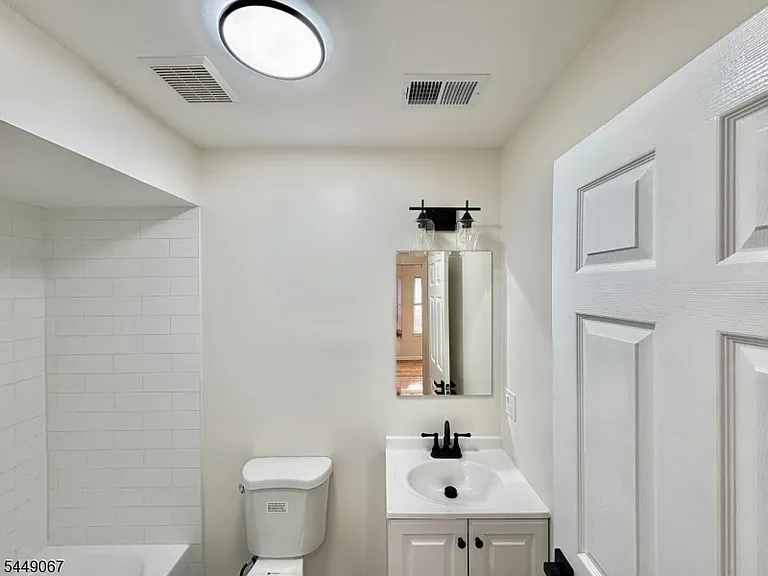 156 Ridgewood Ave #1 — Photo 44