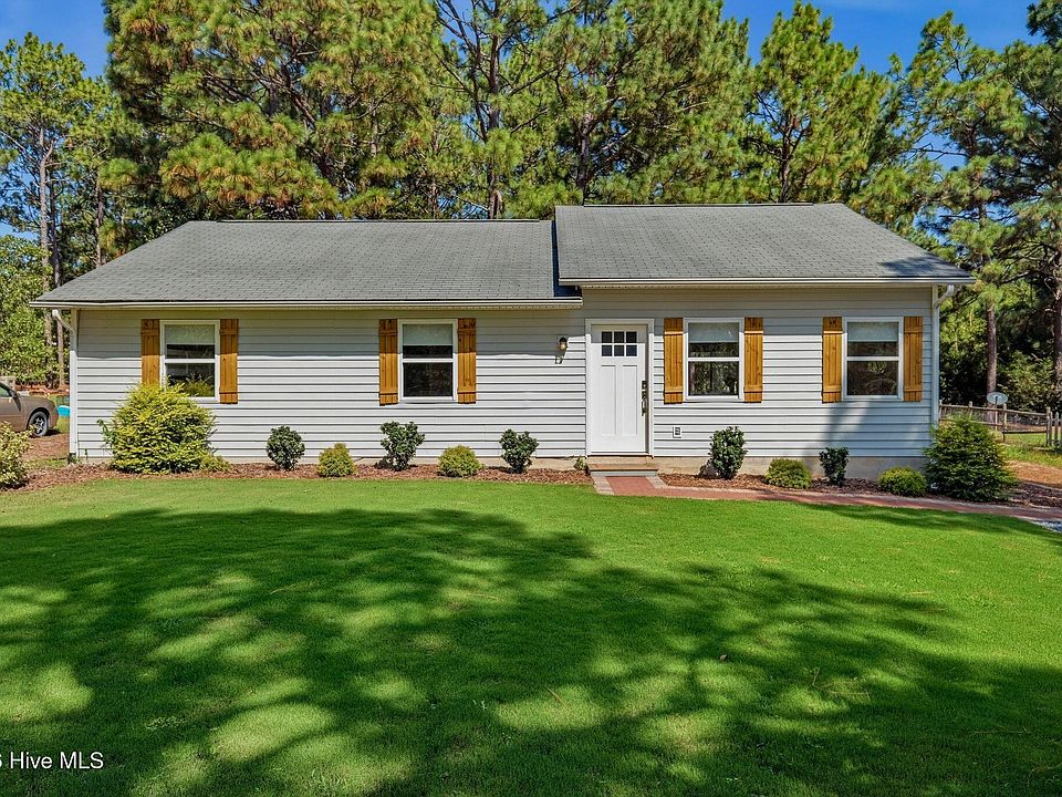 1st image of 104 Sandy Ridge Road