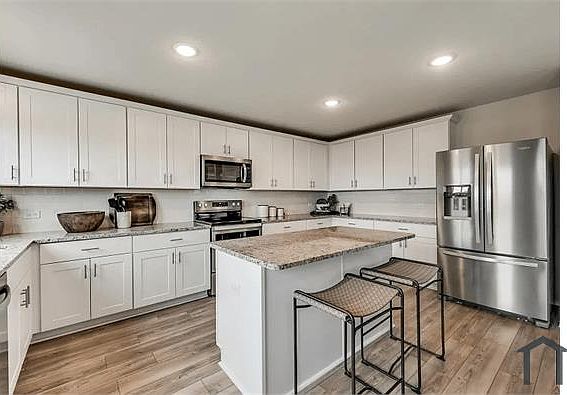 1st image of 1092 Clear Dusk Ln