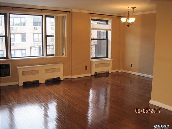 3rd image of 1 Birchwood Ct APT 4C