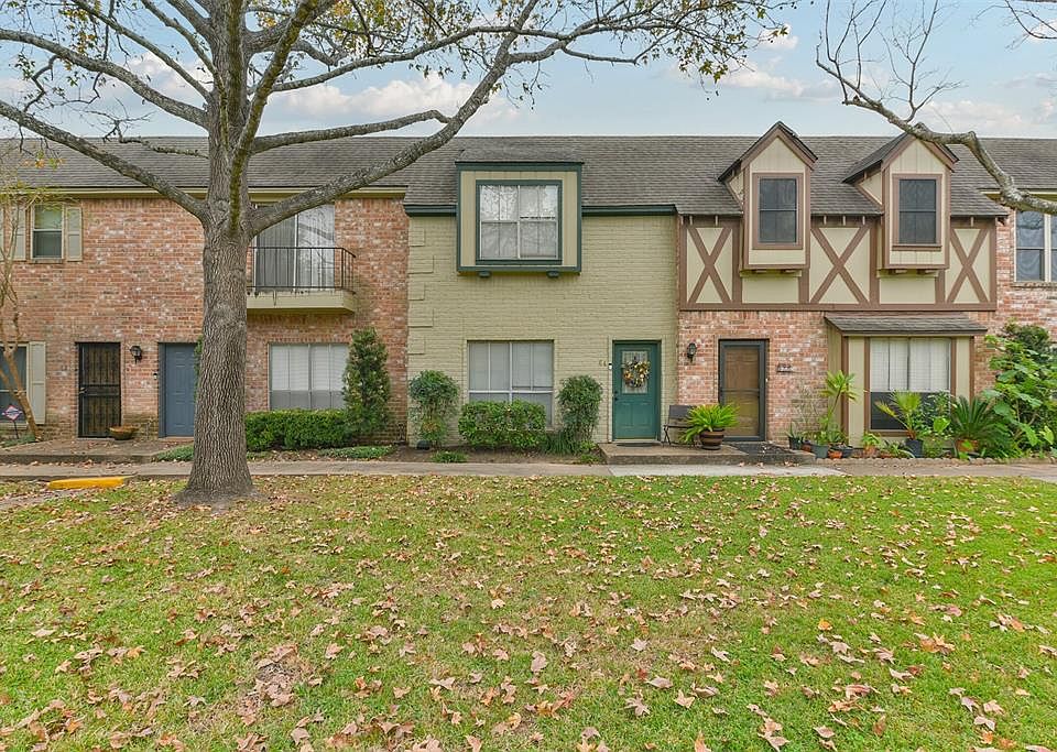 1st image of 14719 Barryknoll Ln APT 64