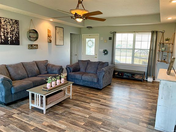5th image of 2608 W Willow Ln