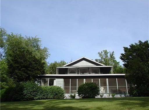 2nd image of 3544 Country Club Way