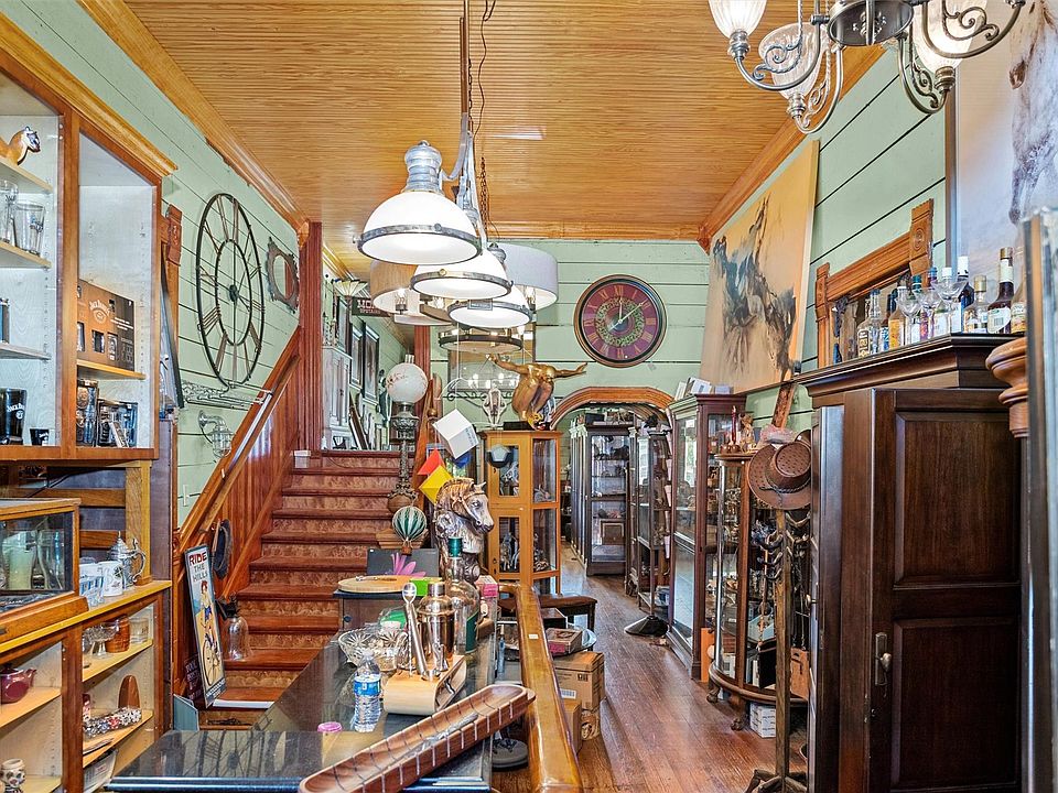 10th image of this home