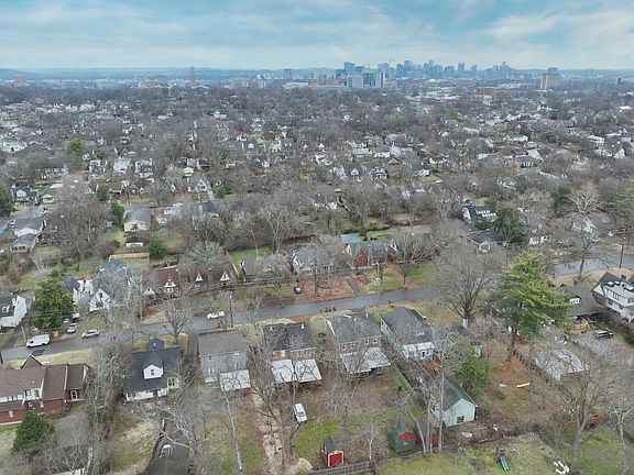 3rd image of 2619 Westwood Ave