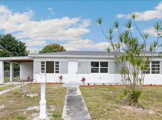 911 NW 142nd St, Miami, FL 33168