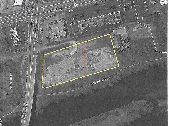 5th image of 115 W Indian Trl