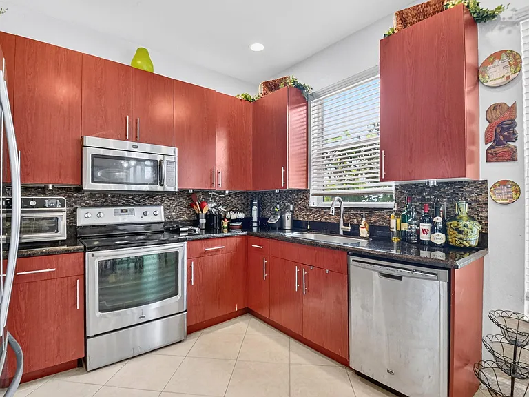 5018 Starblaze Dr — Photo 22