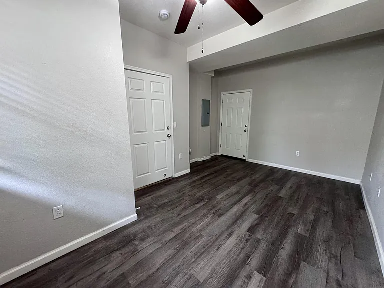 5423 Water Tower Promenade — Photo 24