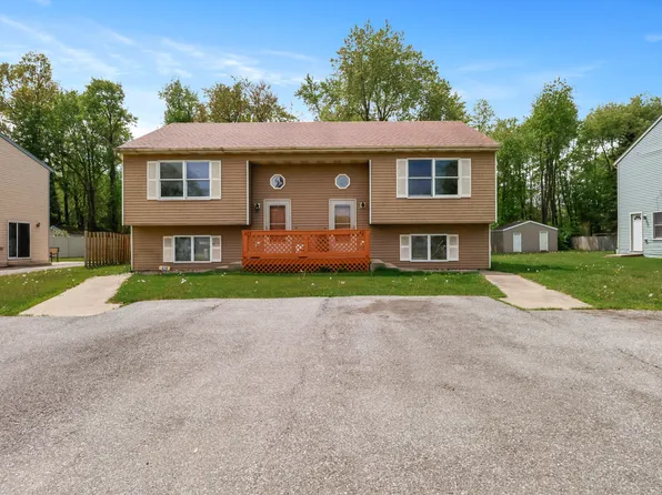 429-431 Woodlawn Ave, Chesterton, IN 46304