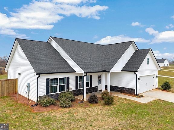 2nd image of 156 Neal Little Rd