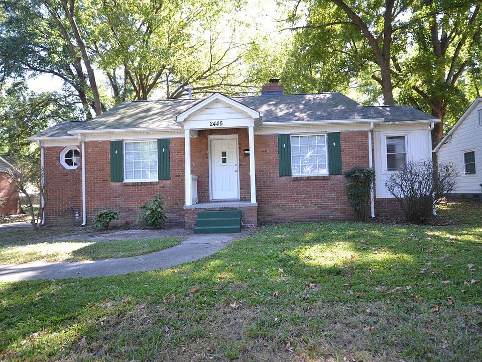Cute brick ranch home
