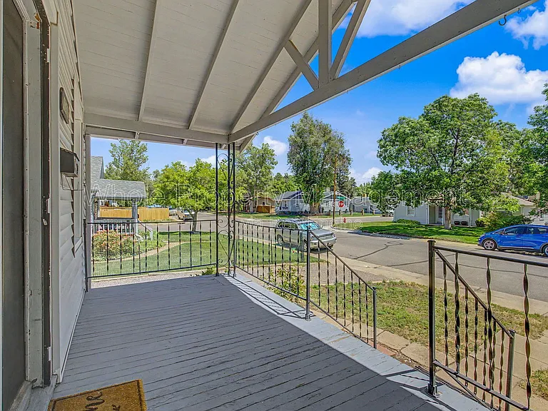 4205 S Lincoln St #A — Photo 2