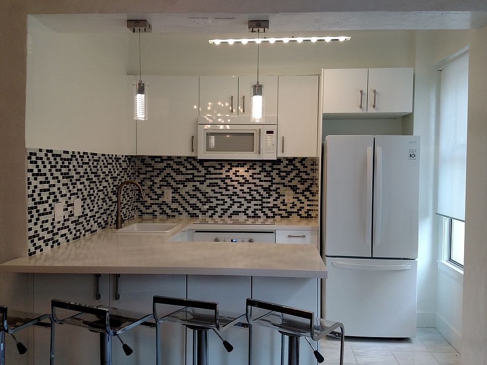 1st image of 631 Ofarrell St APT 311