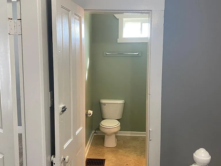 2821 S 3rd St — Photo 14