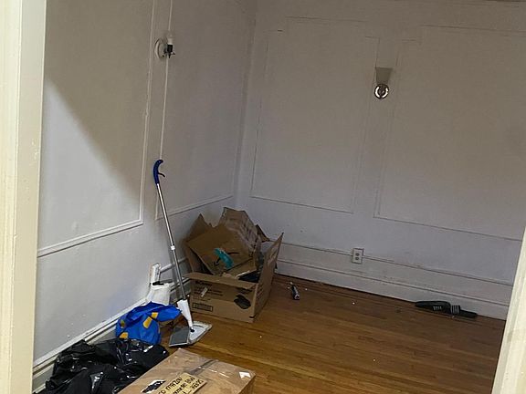 5th image of 1916 Kennedy Blvd APT C2