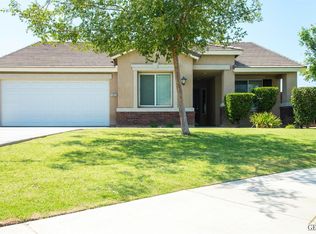 13515 Cheyenne Mountain Dr, Bakersfield, CA 93314