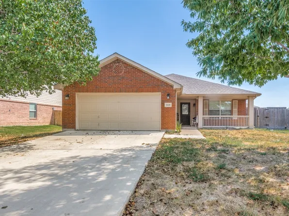 1620 Withers Way, Krum, TX 76249