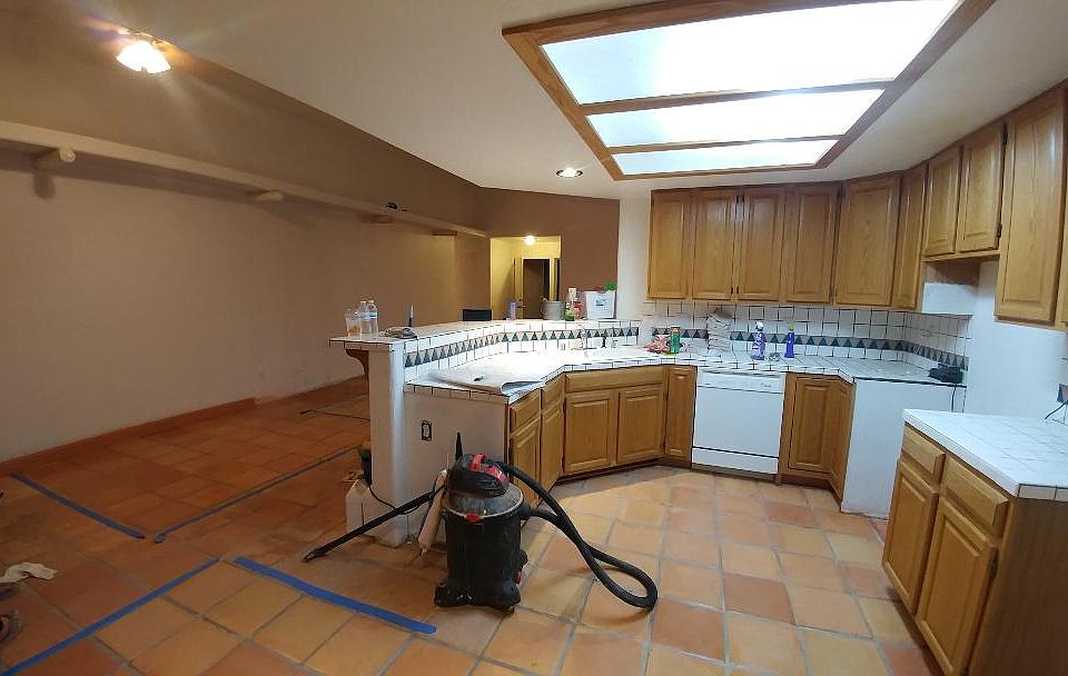 2nd image of 1891 E Oatman Pl