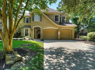 51 N Altwood Cir, Spring, TX 77382
