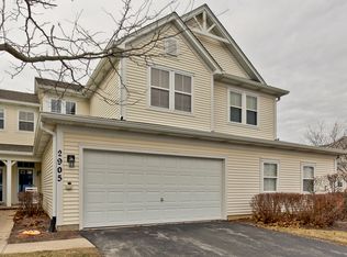 2905 Falling Waters Ln #2905, Lindenhurst, IL 60046