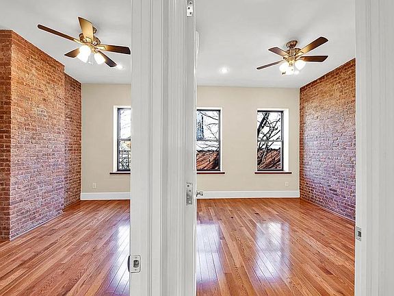 4th image of 539 Rogers Ave #2