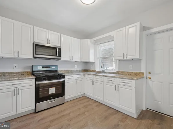 5945 N 3rd St, Philadelphia, PA 19120