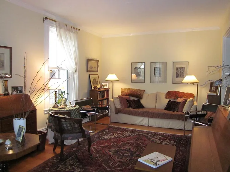 14 Linnaean St — Photo 5