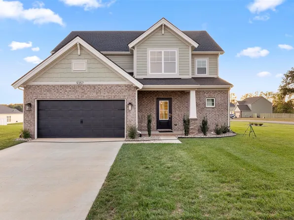 9357 Woodgate Cir, Alvaton, KY 42122