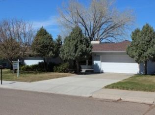 2805 Pleasant St, Miles City, MT 59301