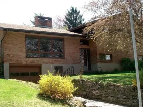 611 Glenn Rd, State College, PA 16803