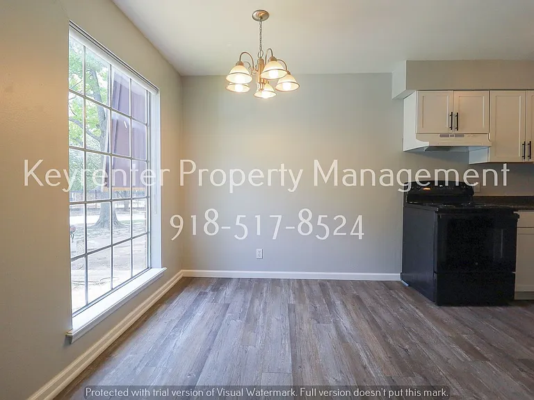 4329 E 68th St #507 — Photo 6