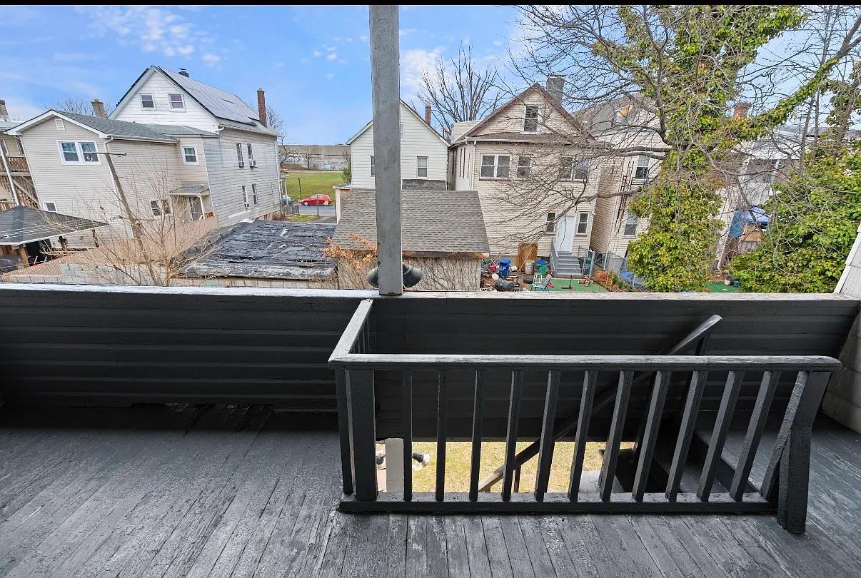 2 bed, $2,099 — Photo 3