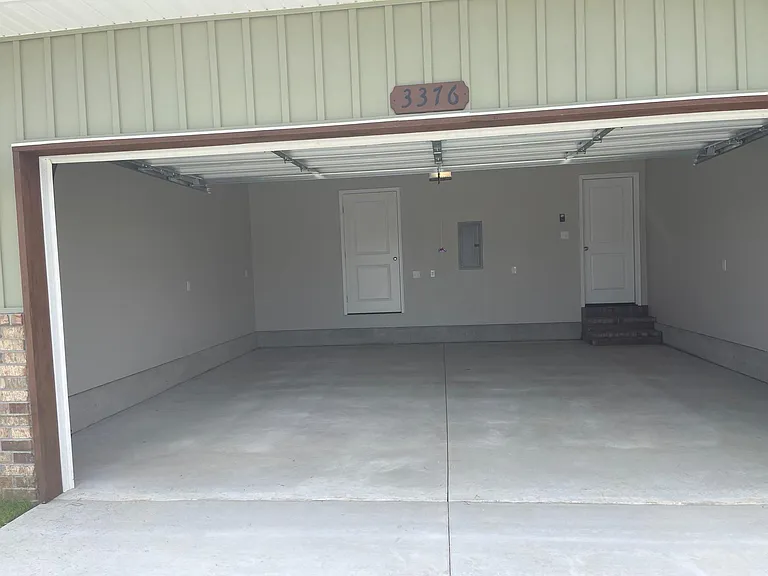 3376 W Hill St — Photo 19