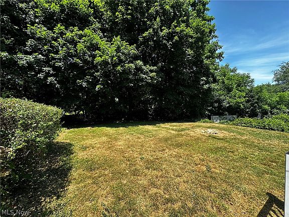 3rd image of 460 9th Ave